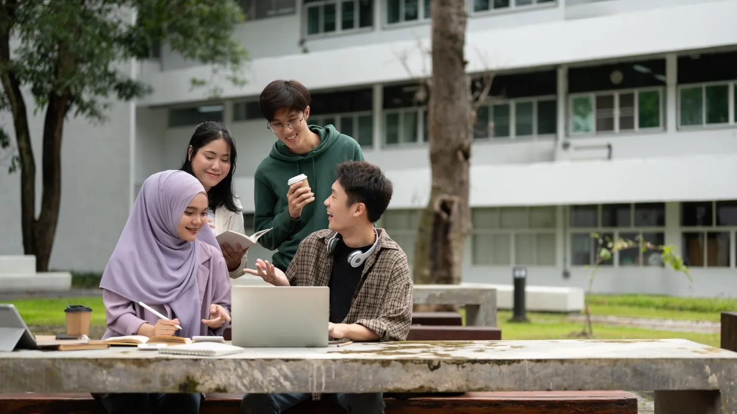 Education is one of the key reasons Malaysia appeals to Chinese MM2H applicants.